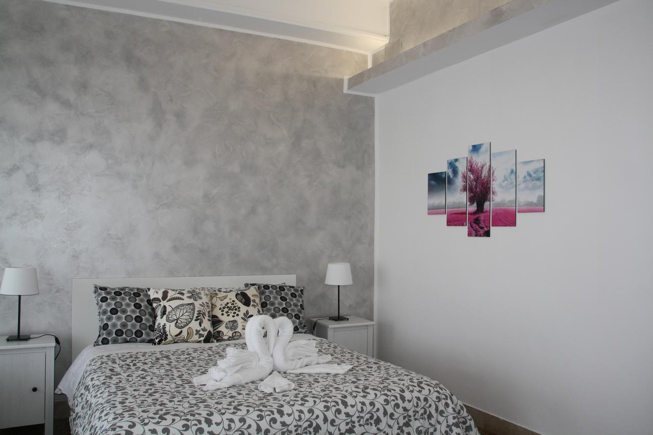 Central House Reggio di Calabria Luaran gambar